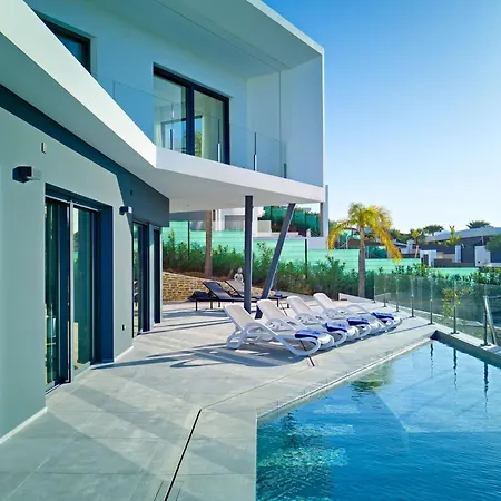 Villa Icaro By Interhome